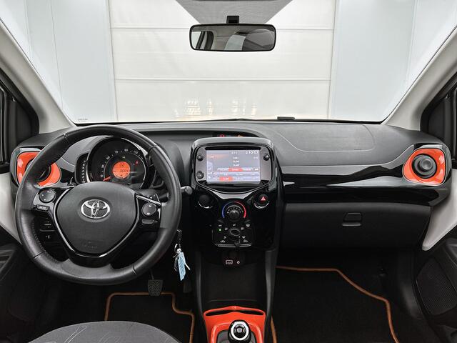Toyota AYGO 1.0 VVT-i x-otic | Airco | Camera | Open Dak |