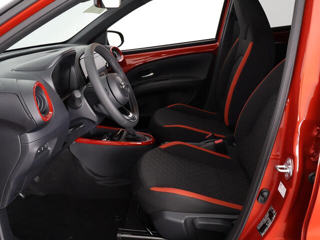 Toyota AYGO X 1.0 VVT-i S-CVT Pulse | Stoelverwarming | Adaptief Cruise Control | Achteruitrij Camera |