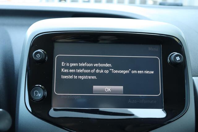 Toyota AYGO 1.0 VVT-i x-joy, Red Pack, Carplay