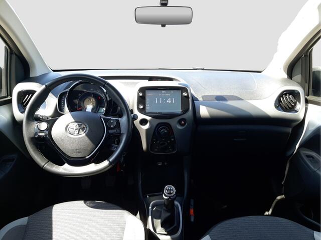 Toyota AYGO 1.0 VVT-i x-play | Airco | Camera | Carplay | Android Auto |