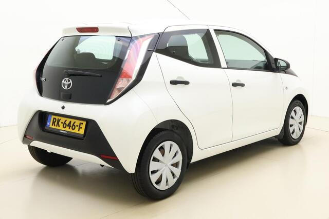 Toyota AYGO 1.0 VVT-i x-fun | Airco | 5 Deuren | Zuinige motor | Electrische ramen | LED Dagrijdverlichting | Airbags | Centrale deurvergrendeling