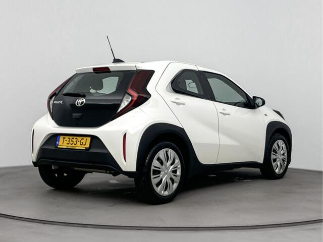 Toyota AYGO X 1.0 VVT-i MT Play | Apple carplay | Cruise controle | multi functioneel stuur |