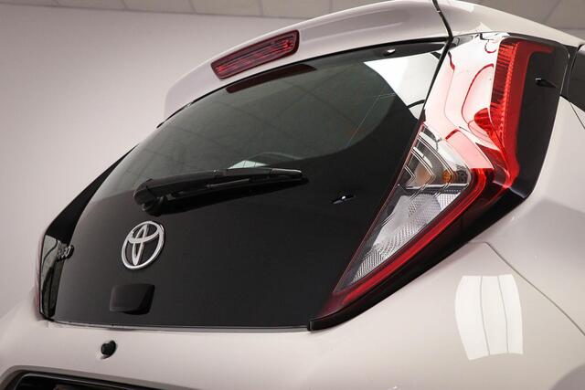 Toyota AYGO 1.0 VVT-i x-play | AIRCO | CAMERA