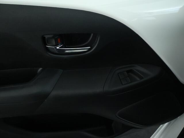 Toyota AYGO 1.0 VVT-i x-cite