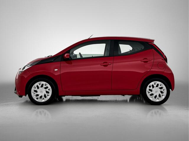Toyota AYGO 1.0 VVT-i x-play | Airco | Camera |