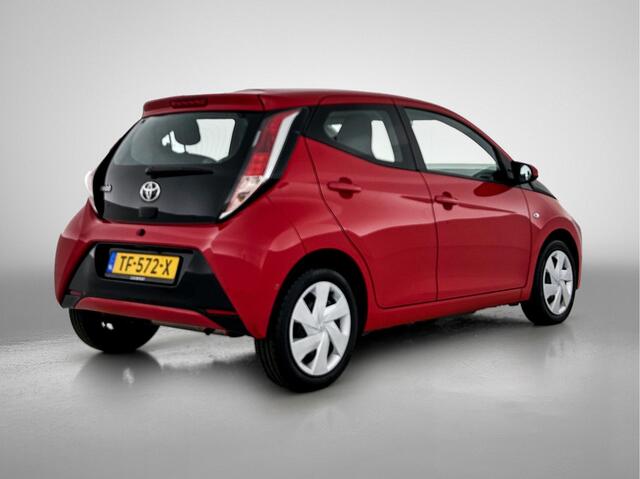 Toyota AYGO 1.0 VVT-i x-nav | Navigatie | Camera | Cruise Control |