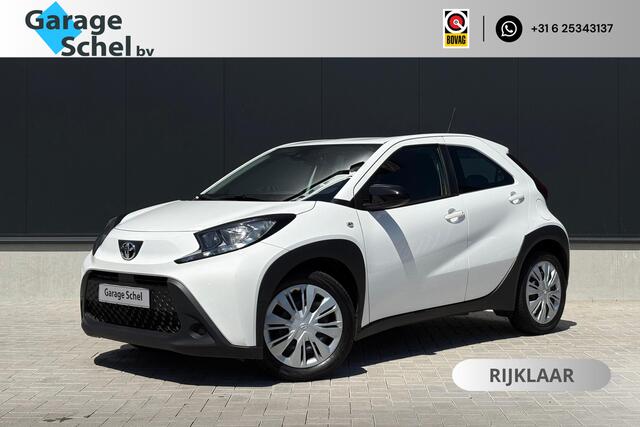 Toyota AYGO X 1.0 VVT-i MT Play 72pk - Camera - Cruise - Lane - Carplay - Rijklaar