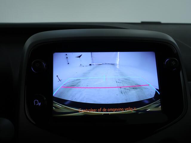Toyota AYGO 1.0 VVT-i x-cite