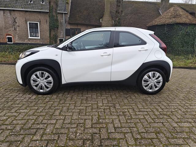 Toyota AYGO 1.0 VVT-i MT Play