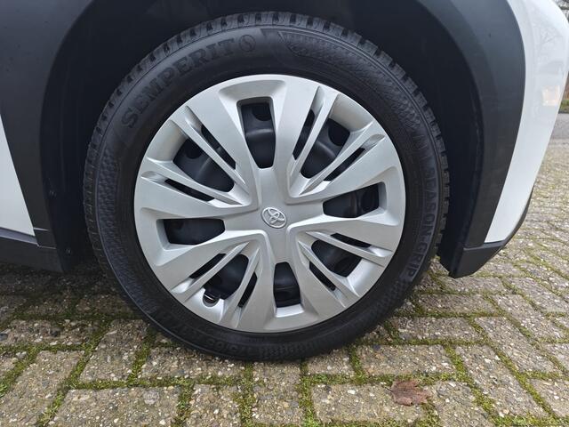 Toyota AYGO 1.0 VVT-i MT Play