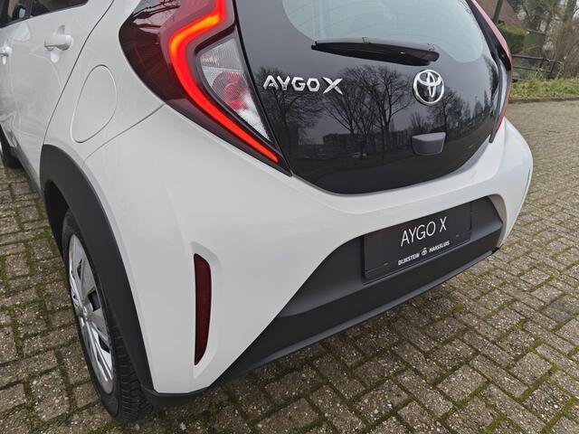 Toyota AYGO 1.0 VVT-i MT Play