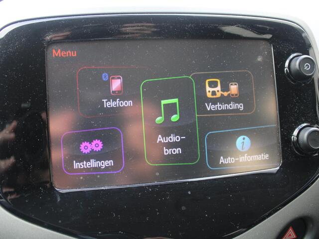 Toyota AYGO 1.0 VVT-i x-wave | ELEKTRISCH VOUWDAK | ACHTERUITRIJCAMERA |