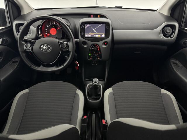 Toyota AYGO 1.0 VVT-i x-play Airco LED Cruise Camera Navigatie Elektrpakket