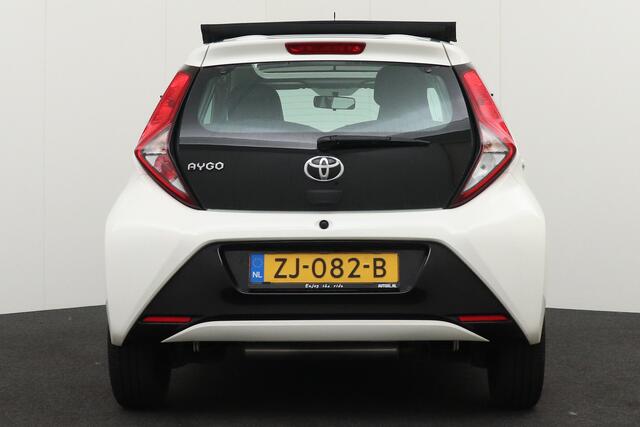 Toyota AYGO 1.0 Cabrio VVT-i x-play Carplay Camera LED