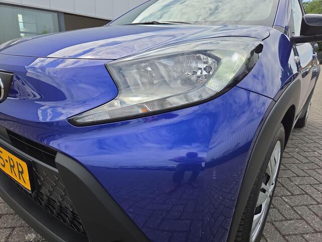 Toyota AYGO X 1.0 VVT-i MT Play