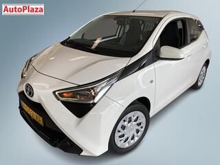 toyota-aygo-1.0-vvt-i-x-play