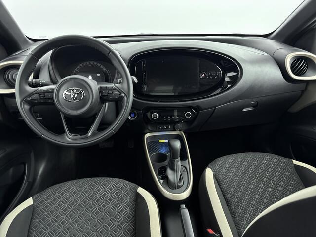 Toyota AYGO X 1.0 VVT-i S-CVT Premium Limited Automaat | Parkeersensoren | Keyless Entry |