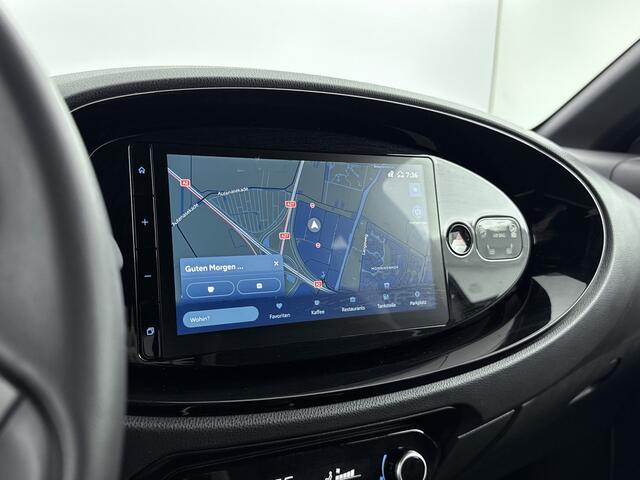 Toyota AYGO X 1.0 VVT-i S-CVT Premium Limited Automaat | Parkeersensoren | Keyless Entry |