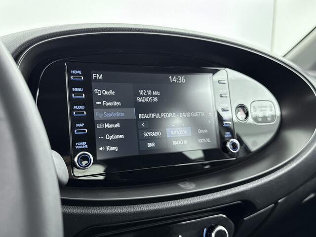Toyota AYGO X 1.0 VVT-i MT Play Luxury | Climate Control | Stoelverwarming | Apple Carplay -/ Android Auto |