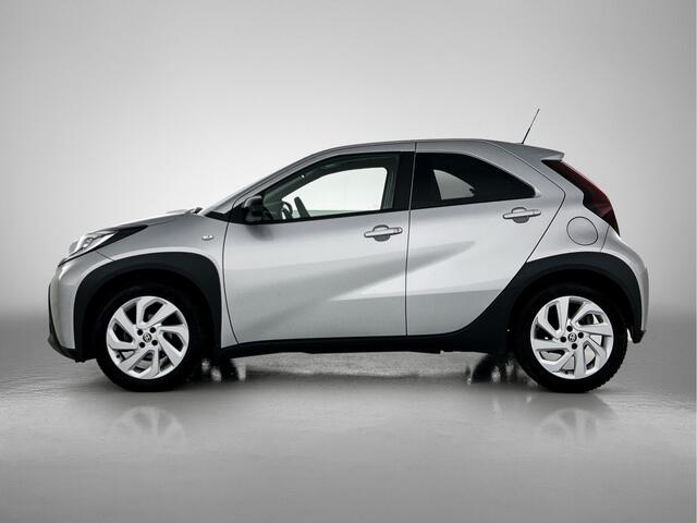Toyota AYGO X 1.0 VVT-i MT X First | Automatische airco | LM velgen | Stoelverwarming |