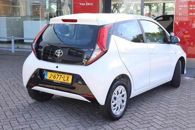 Toyota AYGO 1.0 VVT-i x-play, Android auto, Carplay