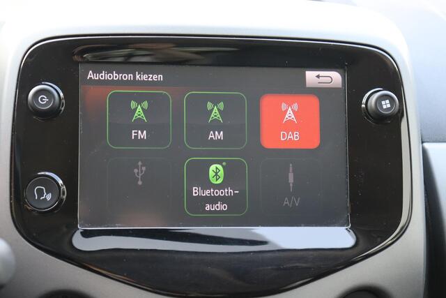 Toyota AYGO 1.0 VVT-i x-play Automaat