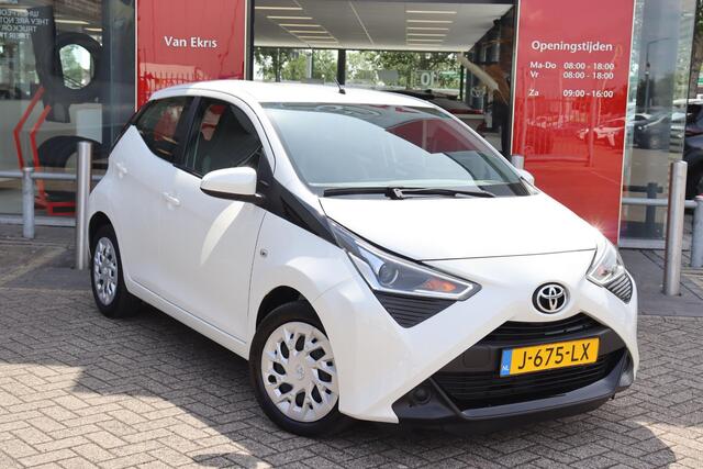 Toyota AYGO 1.0 VVT-i x-play Automaat