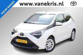 toyota-aygo-1.0-vvt-i-x-play-automa