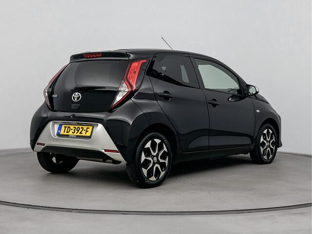 Toyota AYGO 1.0 VVT-i x-first | Apple Carplay & Android Auto | Parkeercamera |