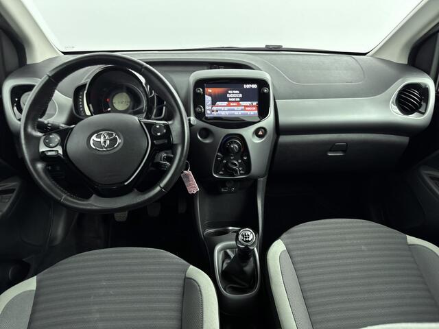 Toyota AYGO 1.0 VVT-i x-first | Apple Carplay & Android Auto | Parkeercamera |