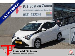 toyota-aygo-1.0-vvt-i-x-play-*autom