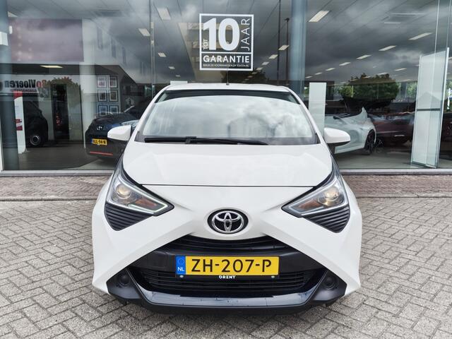 Toyota AYGO 1.0 VVT-i x-play limited | Trekhaak | Android Auto | Achteruitr