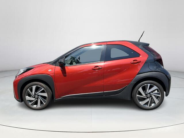 Toyota AYGO X 1.0 VVT-i S-CVT Envy | Parkeersensoren | Stoelverwarming | Keyless entry | Navigatie |
