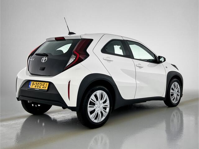 Toyota AYGO X 1.0 VVT-i Play