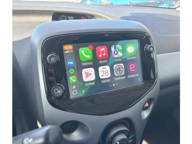 Toyota AYGO 1.0 VVT-i x-play
