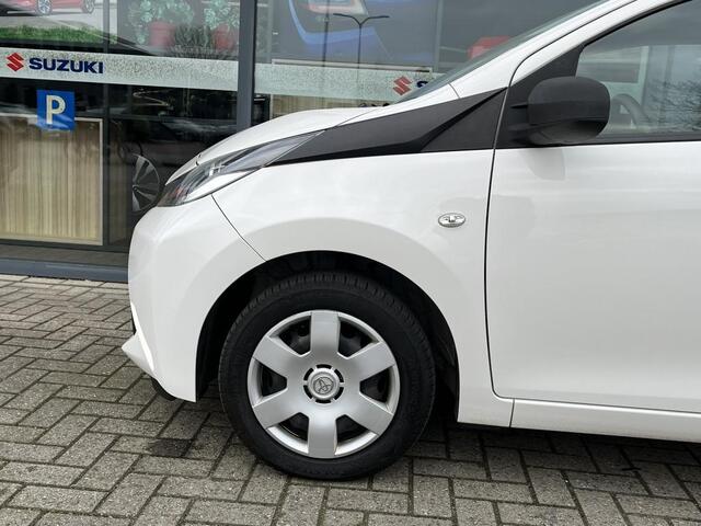 Toyota AYGO 1.0 VVT-i x-now | Airco | 5-deurs |