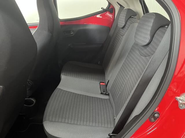 Toyota AYGO 1.0 VVT-i x-play NAP Camera Apple Carplay DAB