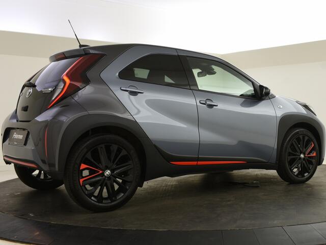 Toyota AYGO 1.0 VVT-i S-CVT Undercover | Parkeersensoren V+A | Stoelverwarmi