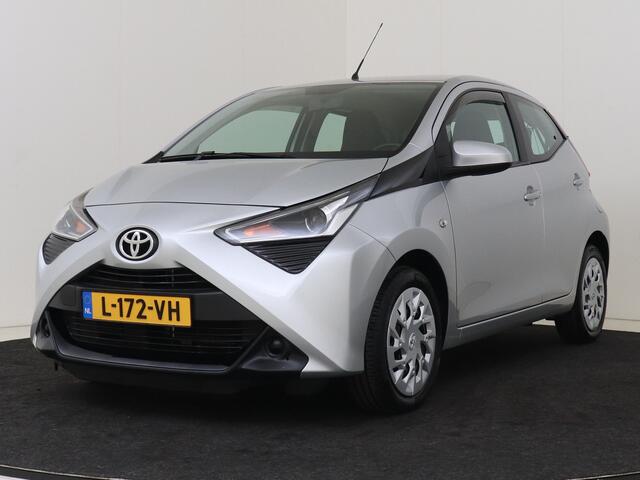Toyota AYGO 1.0 VVT-i x-play I Apple Carplay/Android Auto I Airco I Dealer Onderhouden I