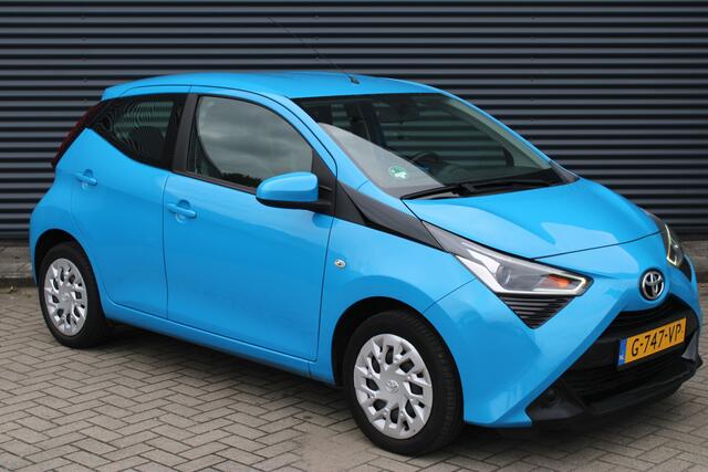 Toyota AYGO 1.0 VVT-i x-play limited Car-play Camera