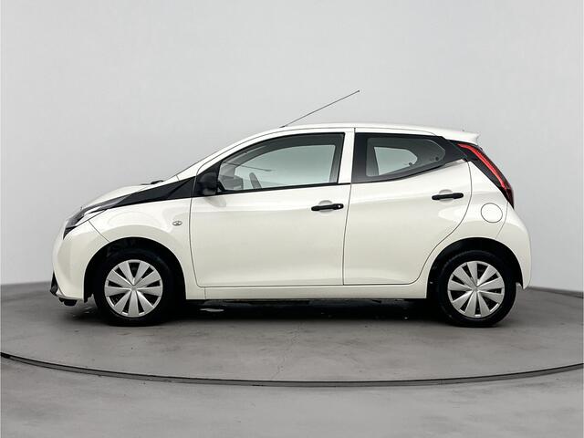 Toyota AYGO 1.0 VVT-i x-fun | 5-drs | Bluetooth | Airco | NL-auto |