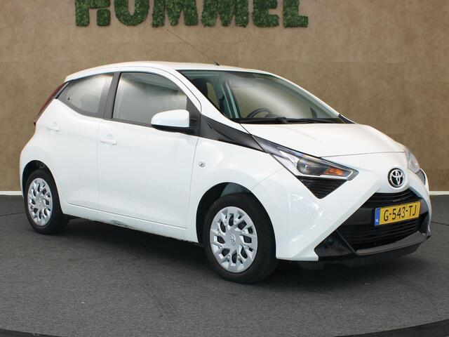 Toyota AYGO 1.0 VVT-i x-play limited - ORIGINEEL NEDERLANDSE AUTO - APPLE CARPLAY & ANDROID AUTO - ACHERUITRIJCAMERA - AIRCO - NAVIGATIE