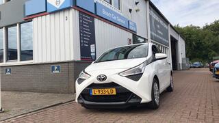 toyota-aygo-1.0-vvt-i-x-play