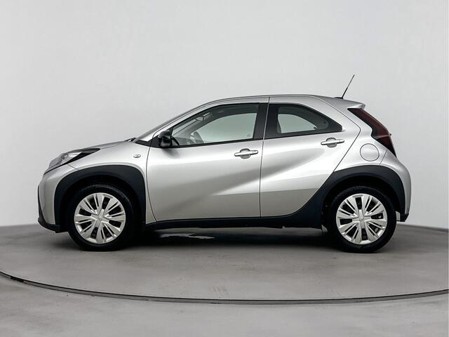 Toyota AYGO X 1.0 VVT-i MT Play