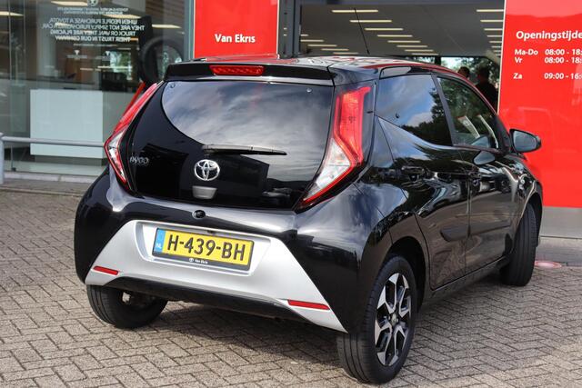 Toyota AYGO 1.0 VVT-i x-cite