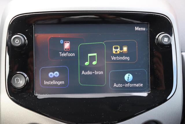 Toyota AYGO 1.0 VVT-i x-cite