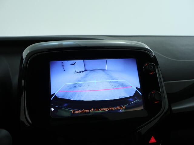 Toyota AYGO 1.0 VVT-i x-cite