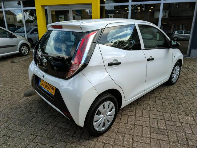 Toyota AYGO 1.0 VVT-i x-fun CARPLAY All-in prijs!