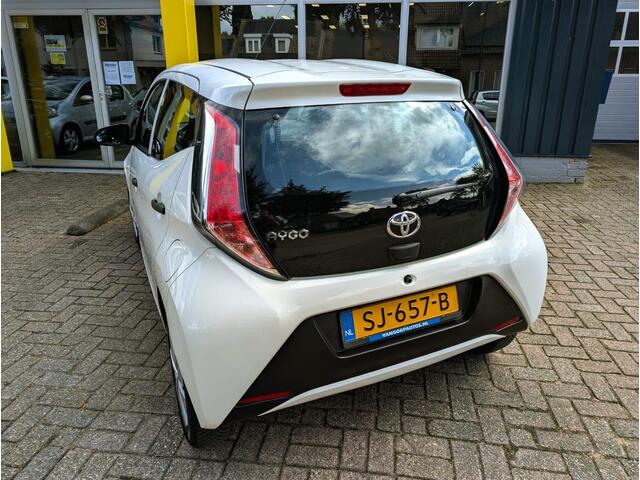 Toyota AYGO 1.0 VVT-i x-fun CARPLAY All-in prijs!