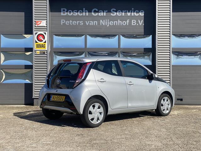 Toyota AYGO 1.0 VVT-i x-play AIRCO NAVIGATIE CRUISE BLUETOOTH LED CAMERA 57DKM